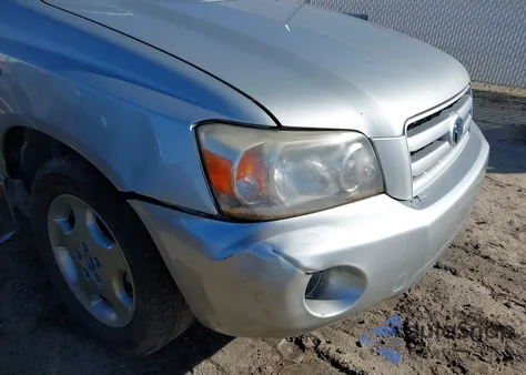 2004 Toyota Highlander Limited V6 z USA, uszkodzony, nr VIN JTEDP21A740019288